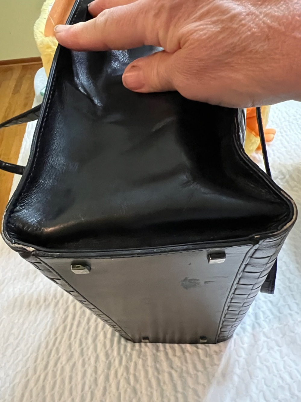 Purse - Picture 8 of 8
